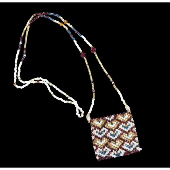 Hand Beaded Glass Amulet Bag Necklace With Heart Pattern - Picture 1 of 7